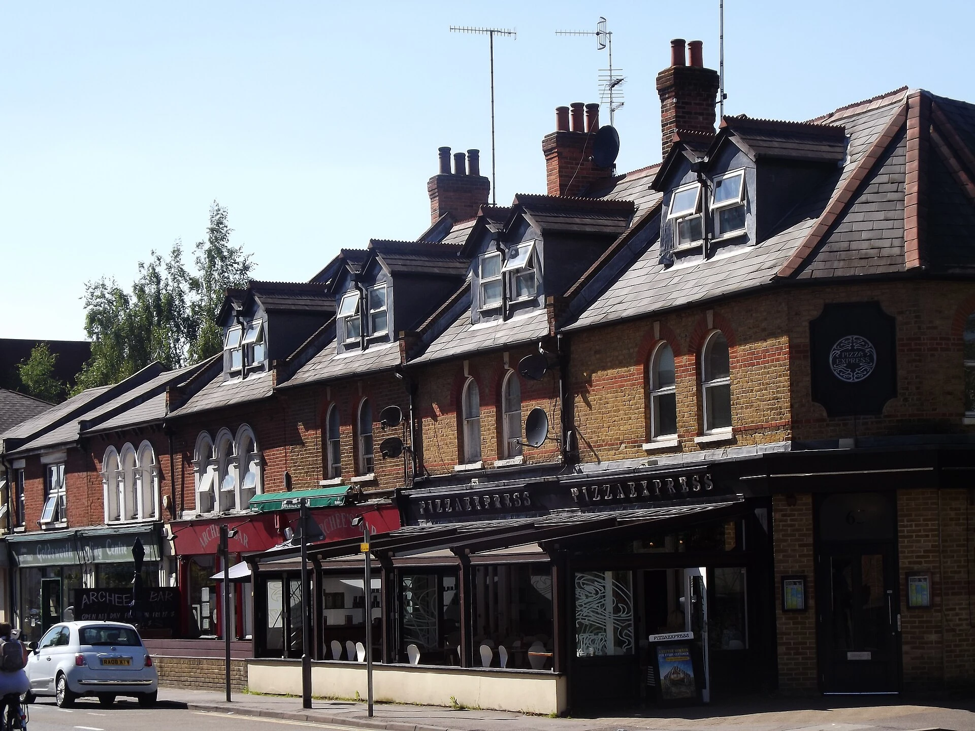 Pizza Express — Wikimedia Commons