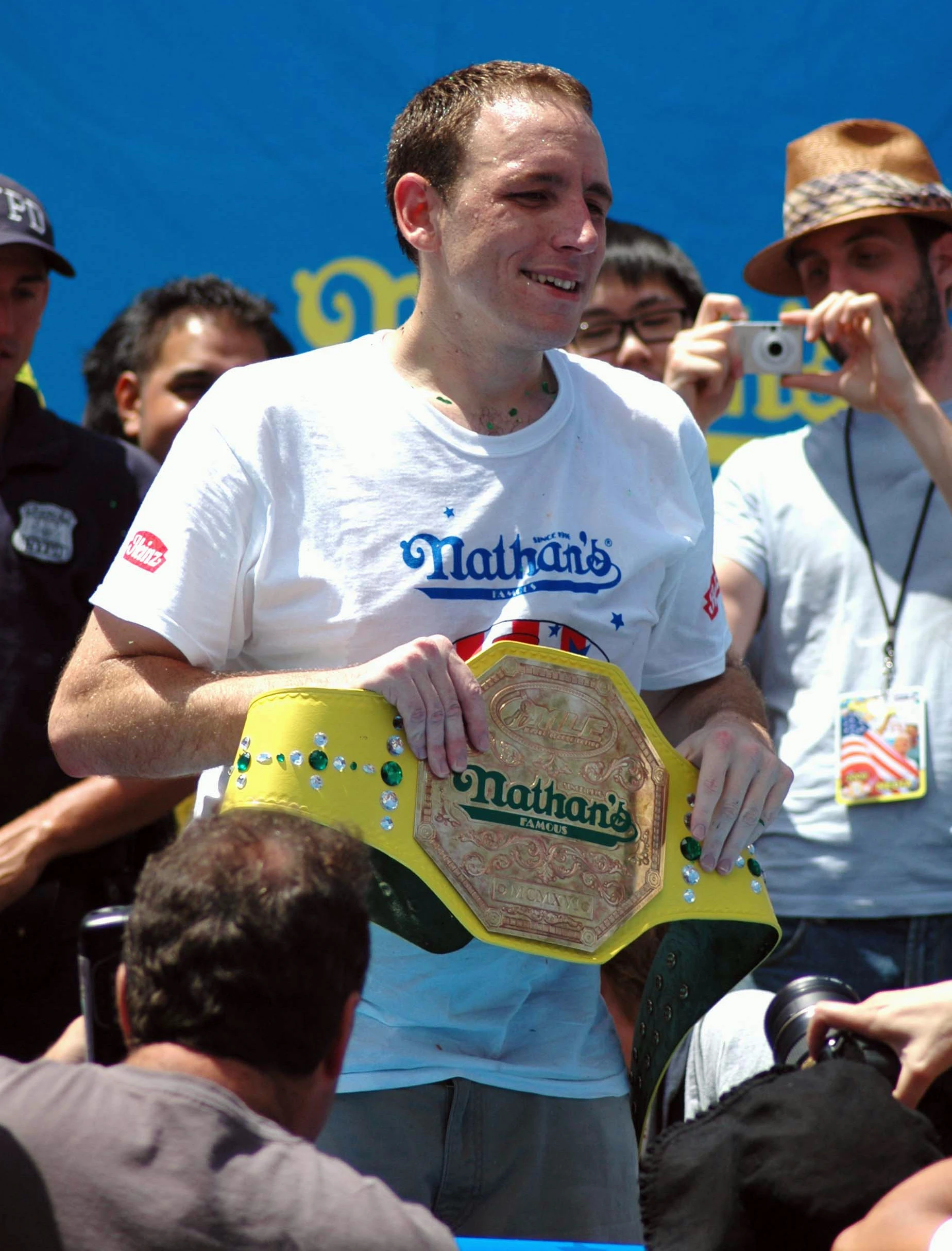 Joey Chestnut — Wikimedia Commons