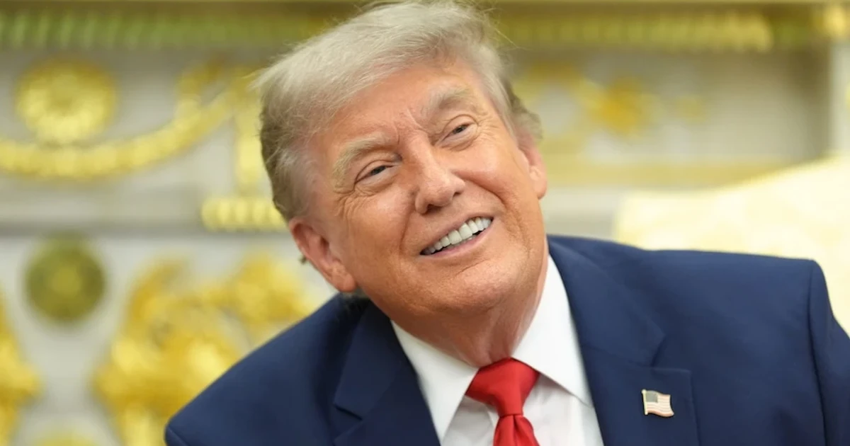 Trump links White House market ritual to economic message