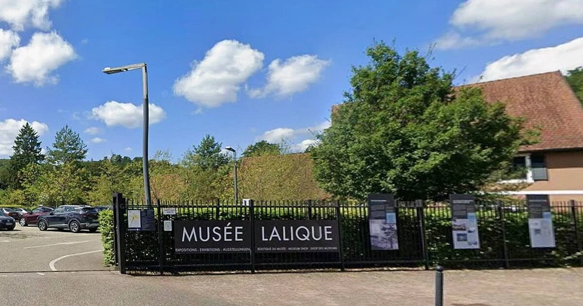 Masked burglars steal €4 million in jewelry from Lalique Museum in France