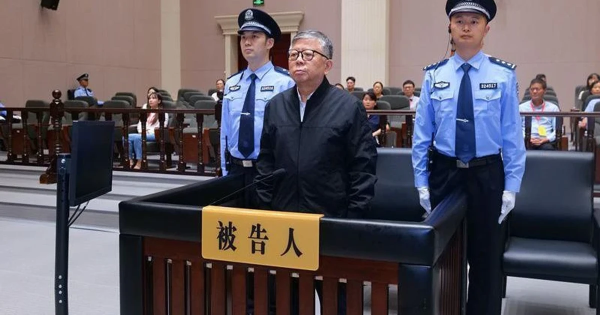 China official sentenced to death for $325 million bribery scandal