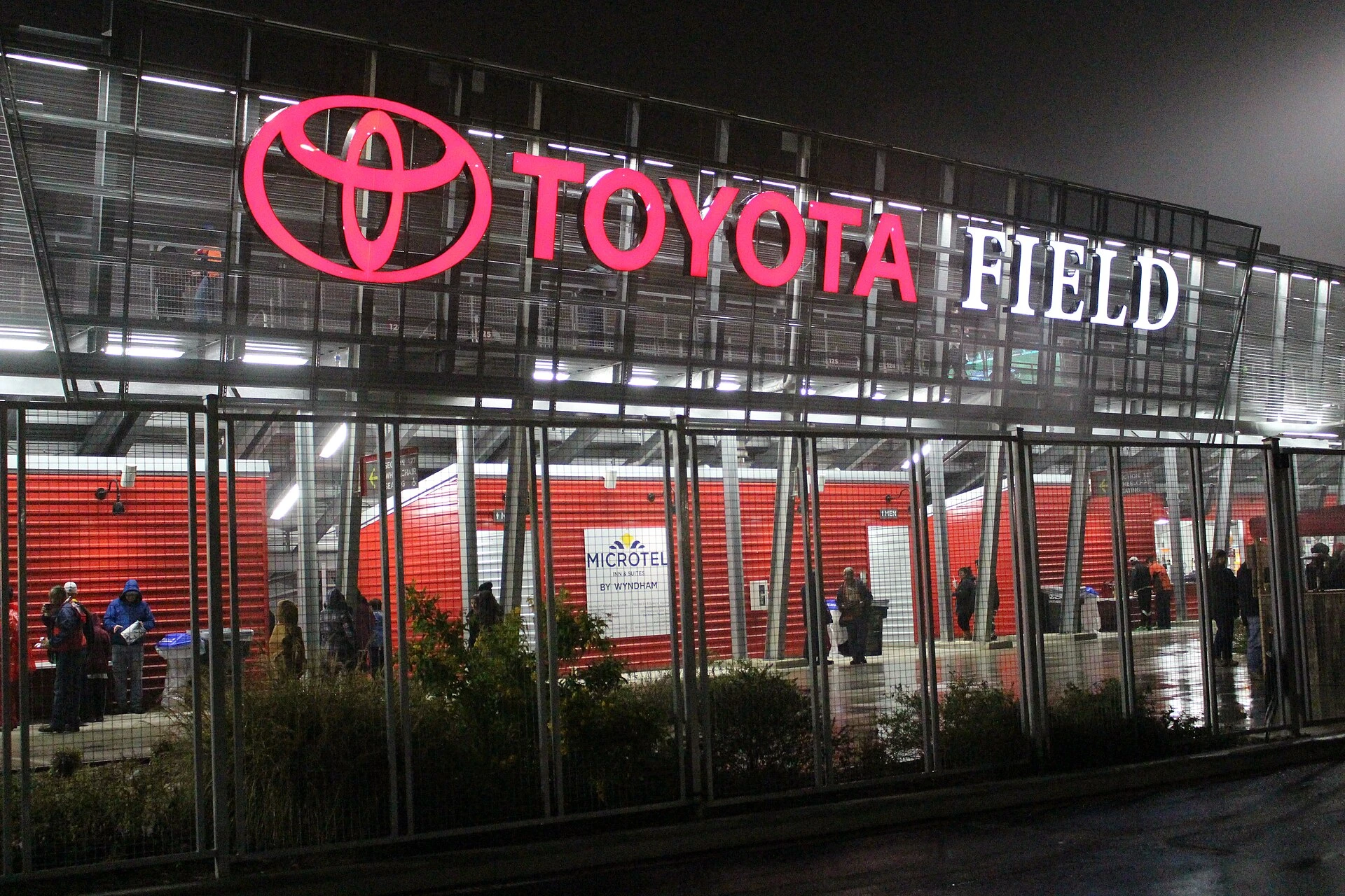 Toyota — Wikimedia Commons