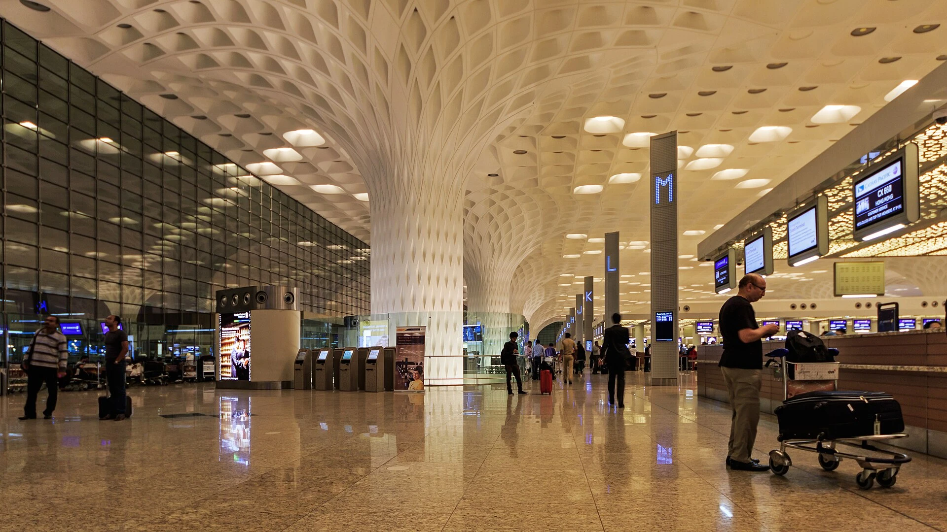 Chhatrapati Shivaji Maharaj International Airport — Wikimedia Commons