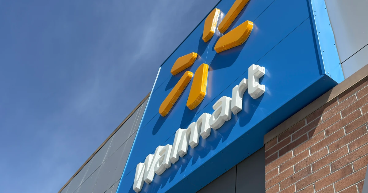 Walmart cuts summer prices on thousands of items, Trump claims credit