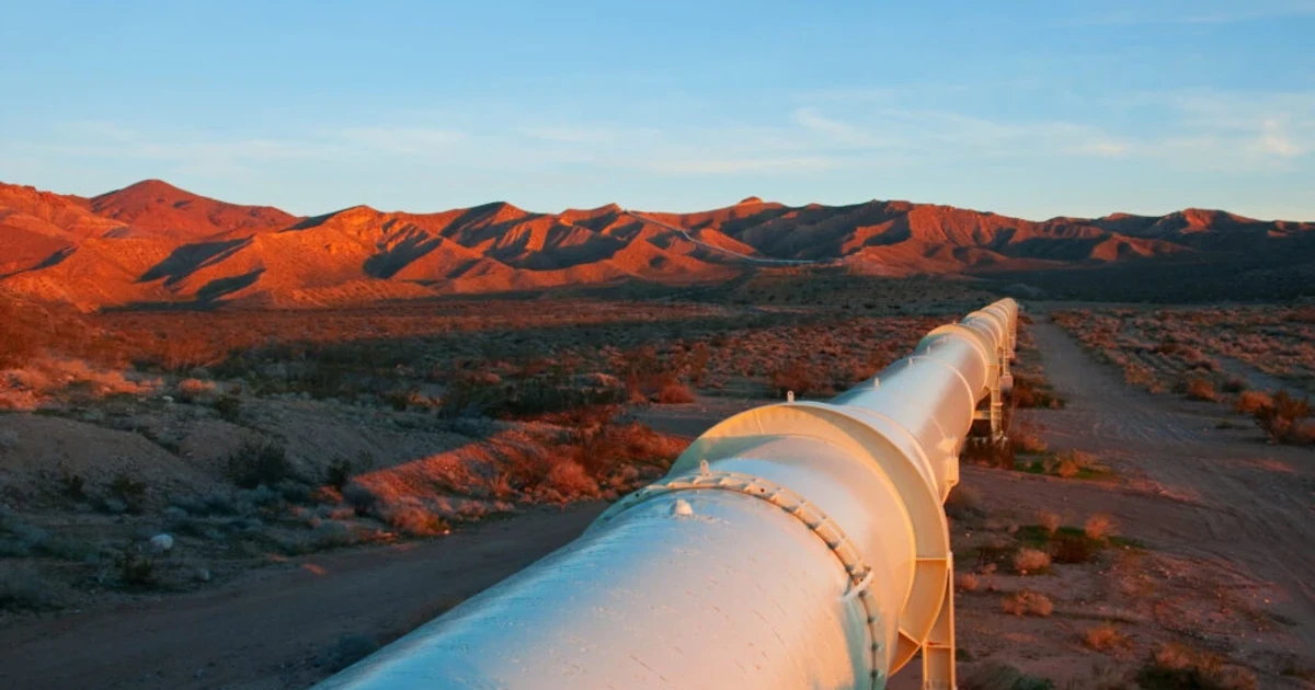 Saudi Arabia weighs expanding Red Sea oil pipeline capacity