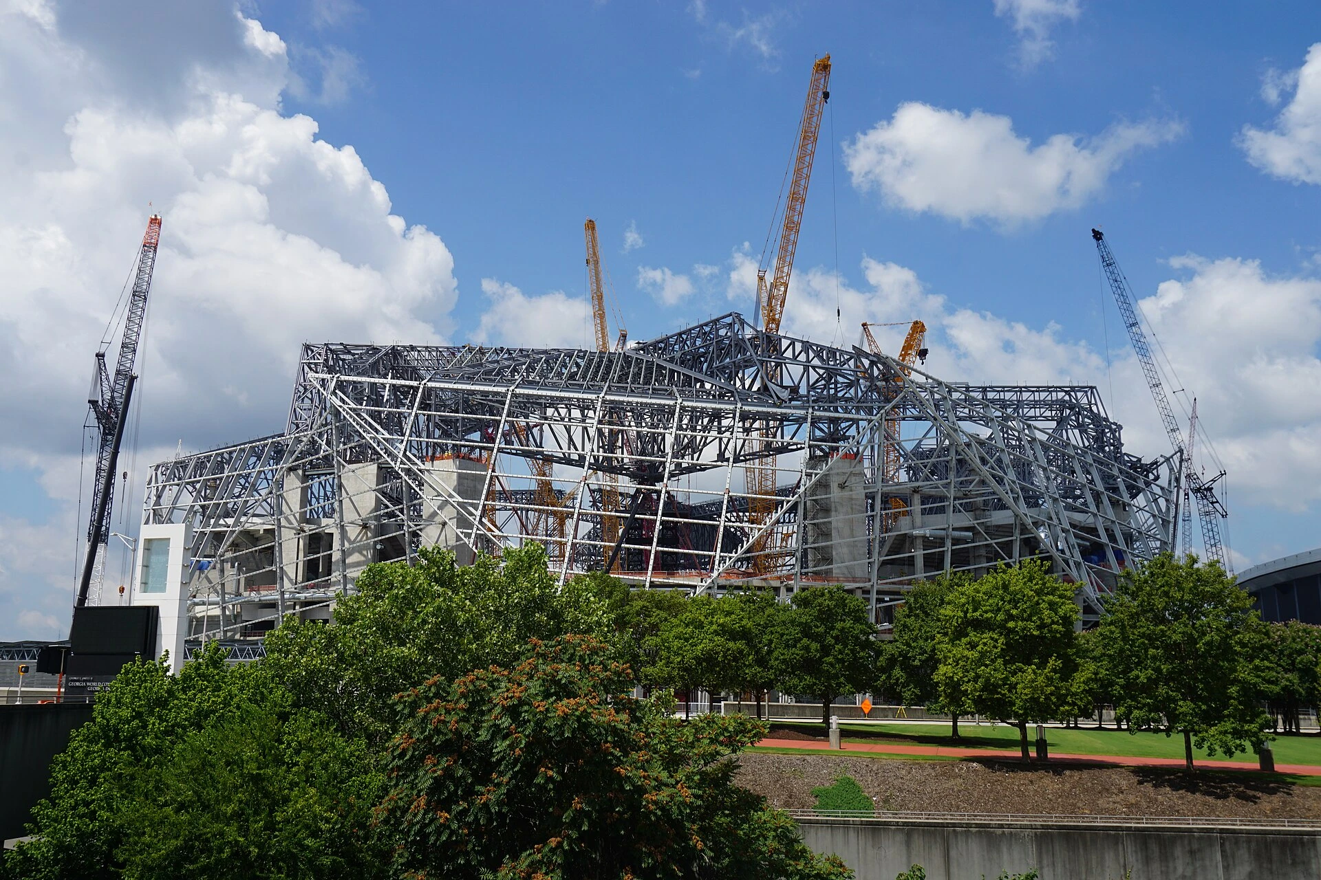 Mercedes-Benz Stadium — Wikimedia Commons