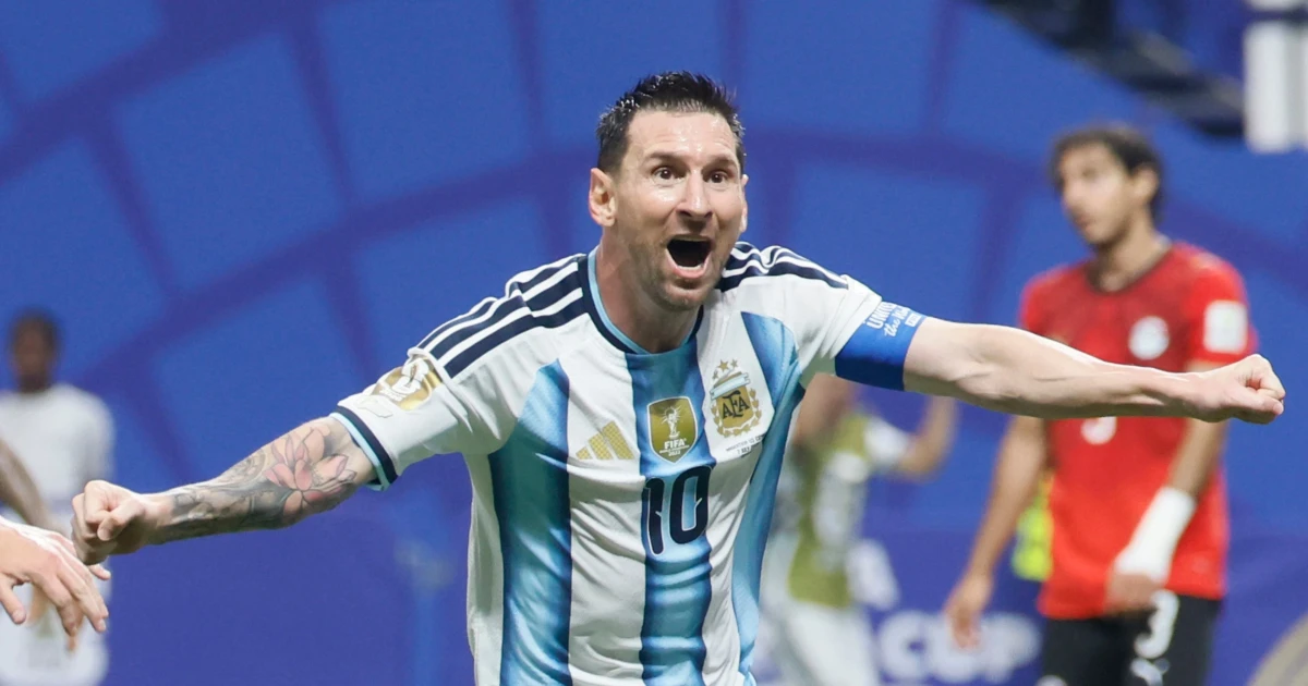 Messi inspires Argentina comeback over Egypt, sets up Switzerland quarterfinal