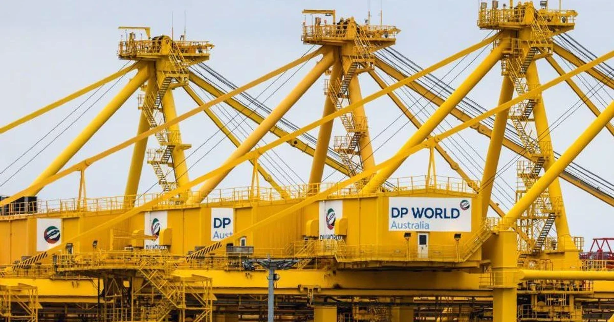 Port workers warn AI automation could cost jobs across Australia