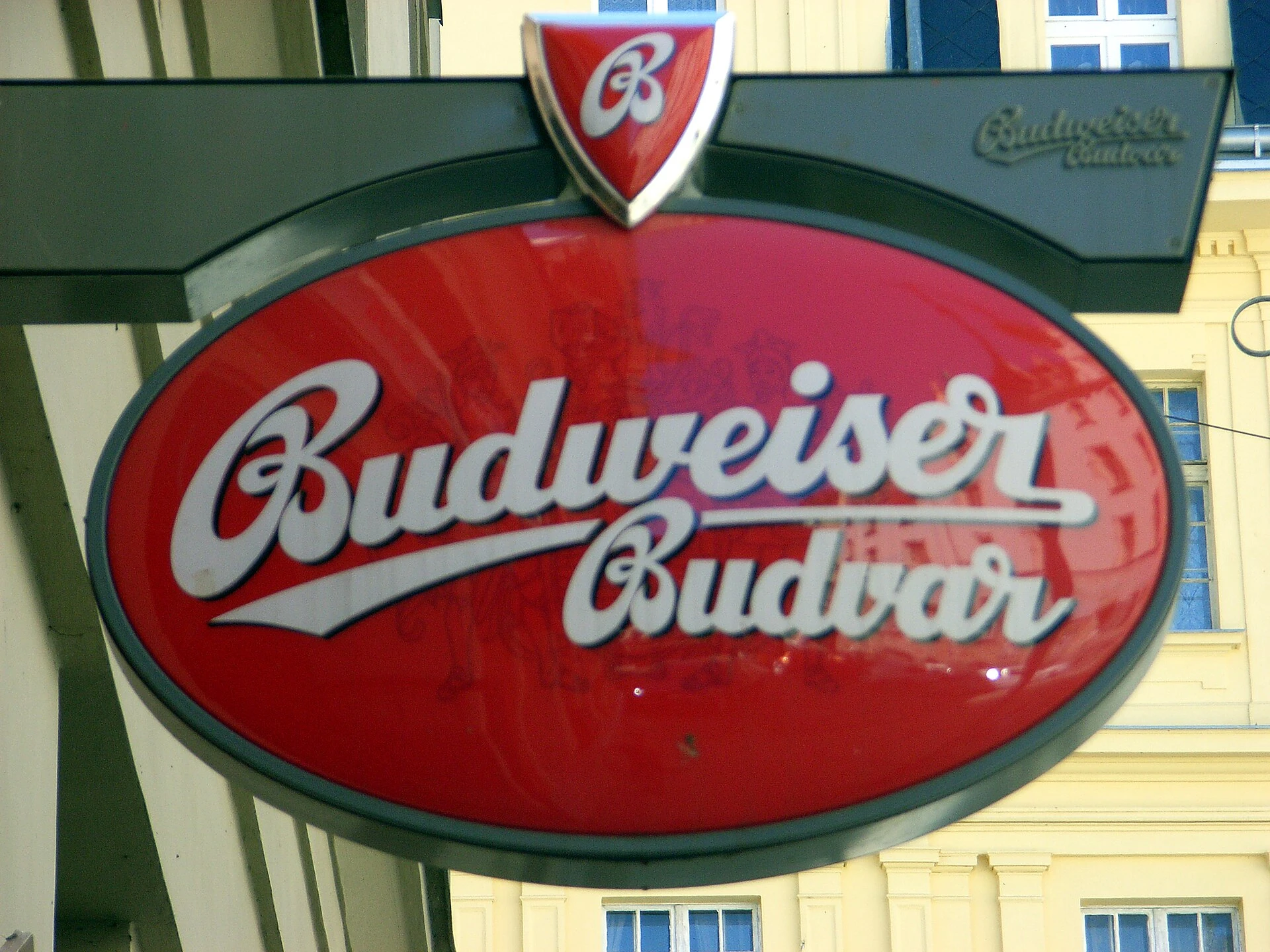 Budweiser — Wikimedia Commons
