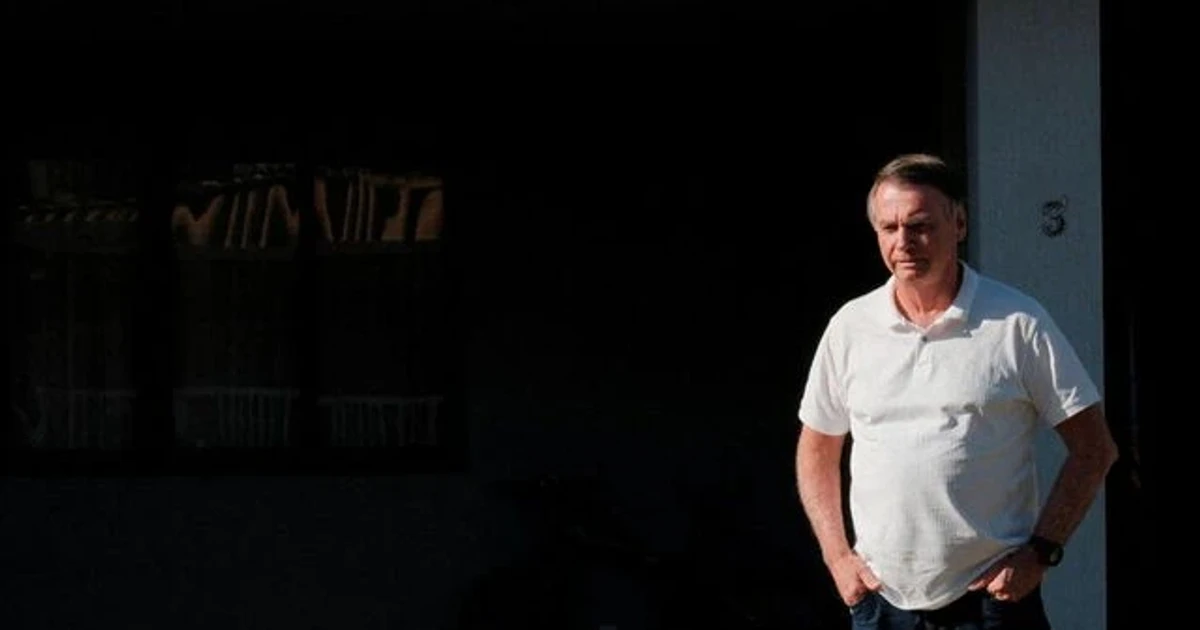 Brazil police search Bolsonaro home for weapons and ammunition