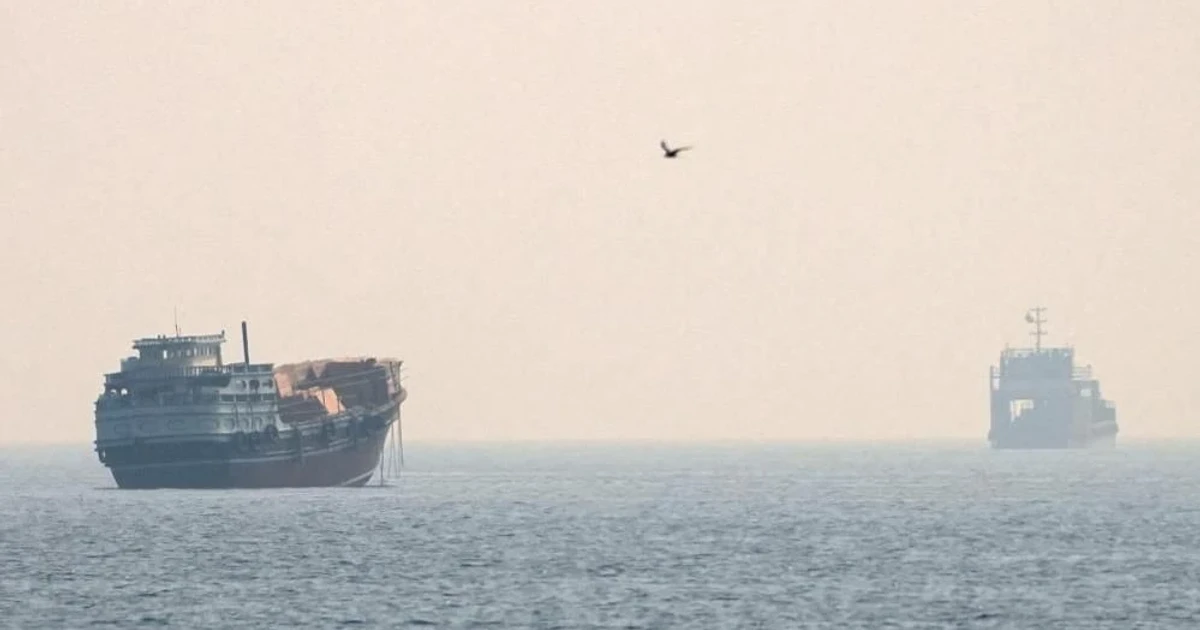 US strikes hit Iran’s south after attacks on ships in Strait of Hormuz