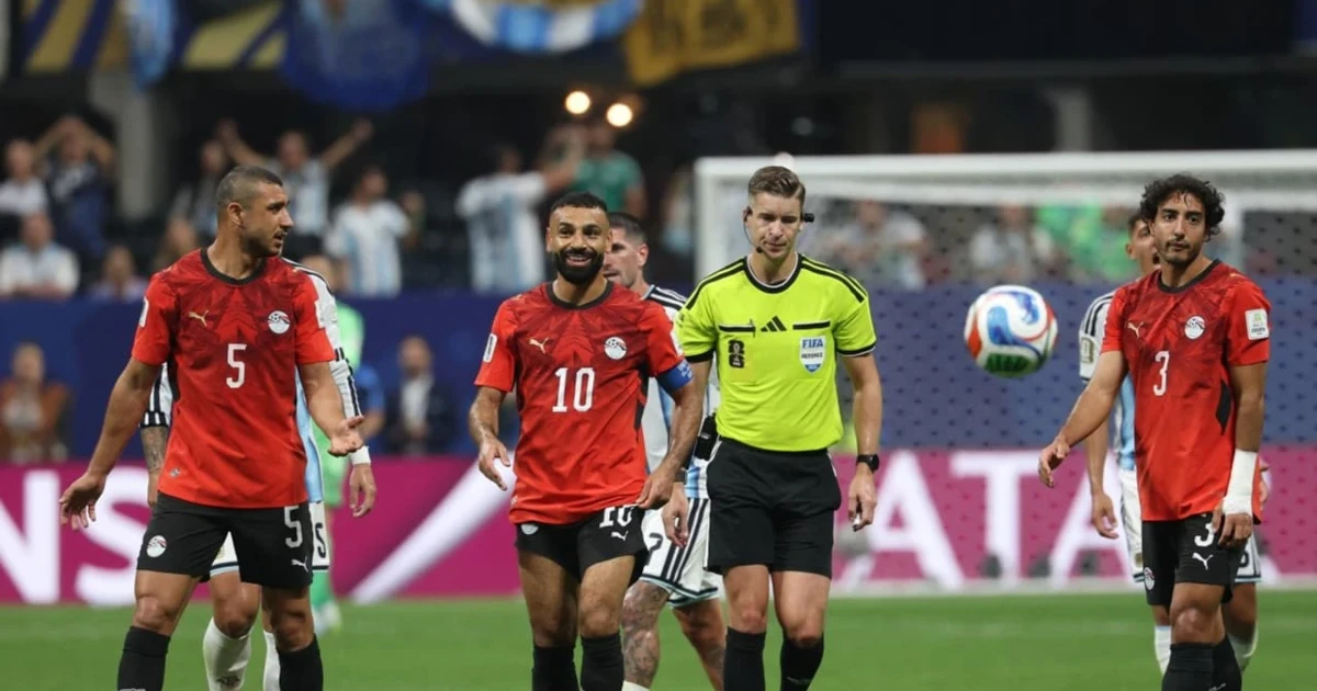 Egypt files FIFA complaint after controversial World Cup loss to Argentina
