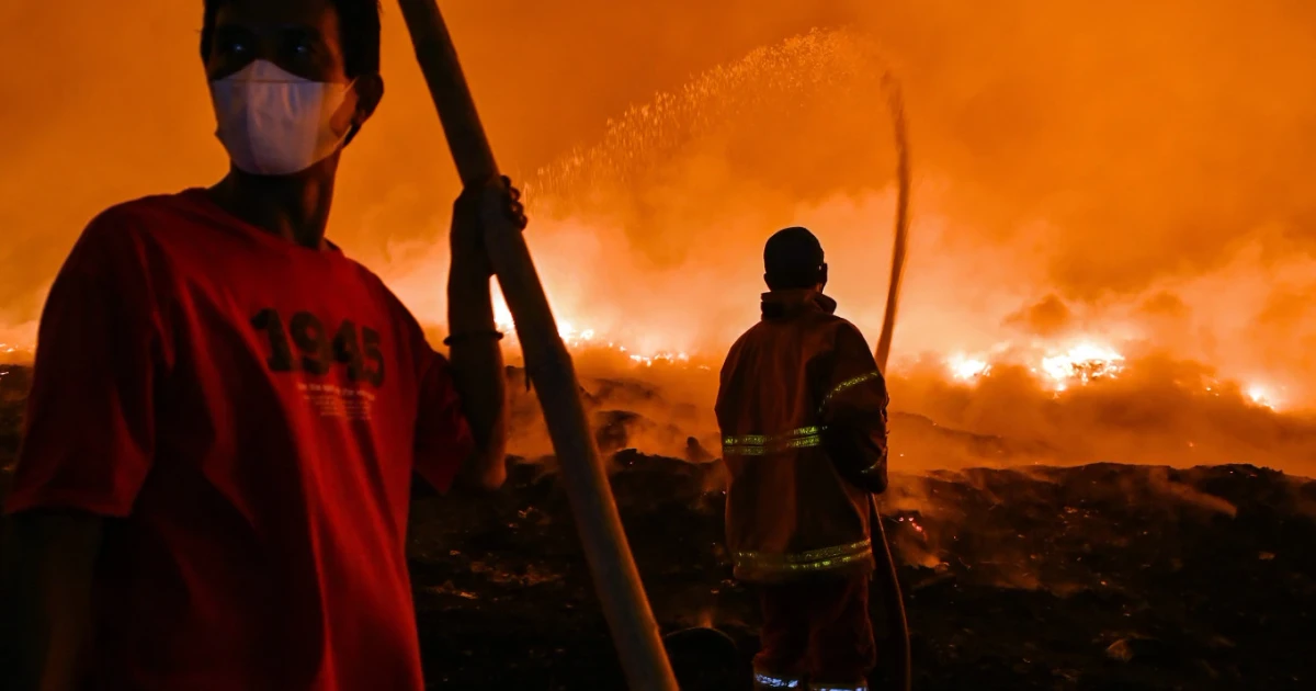 Landfill fire near Jakarta sickens residents, exposes waste management failures