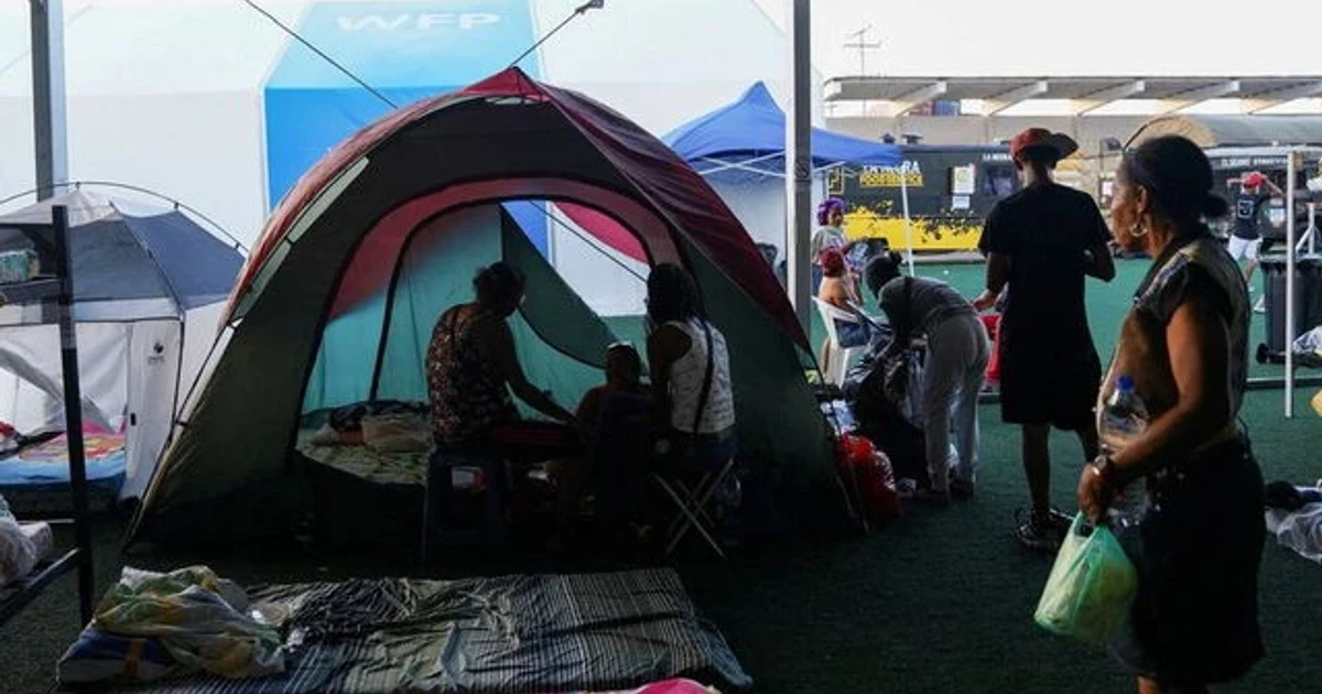 Venezuela quake aftermath raises fears of disease outbreaks in shelters