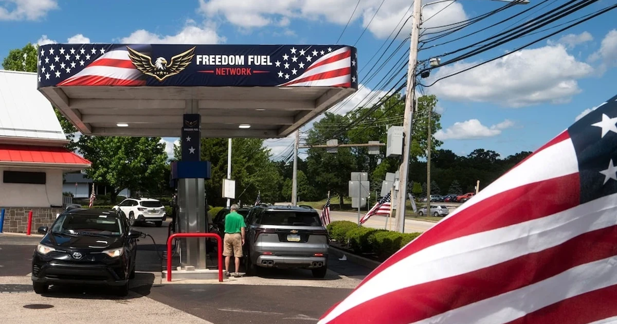 Trump promotes Freedom Fuel gas stations selling below cost