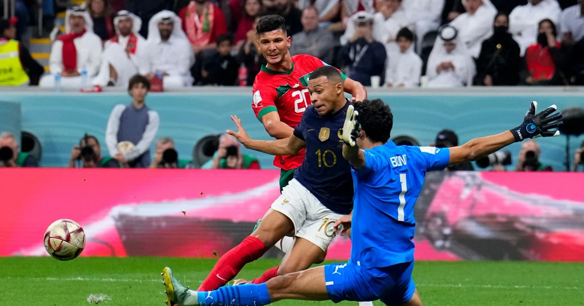 France beats Morocco 2-0 to reach third straight World Cup semifinal