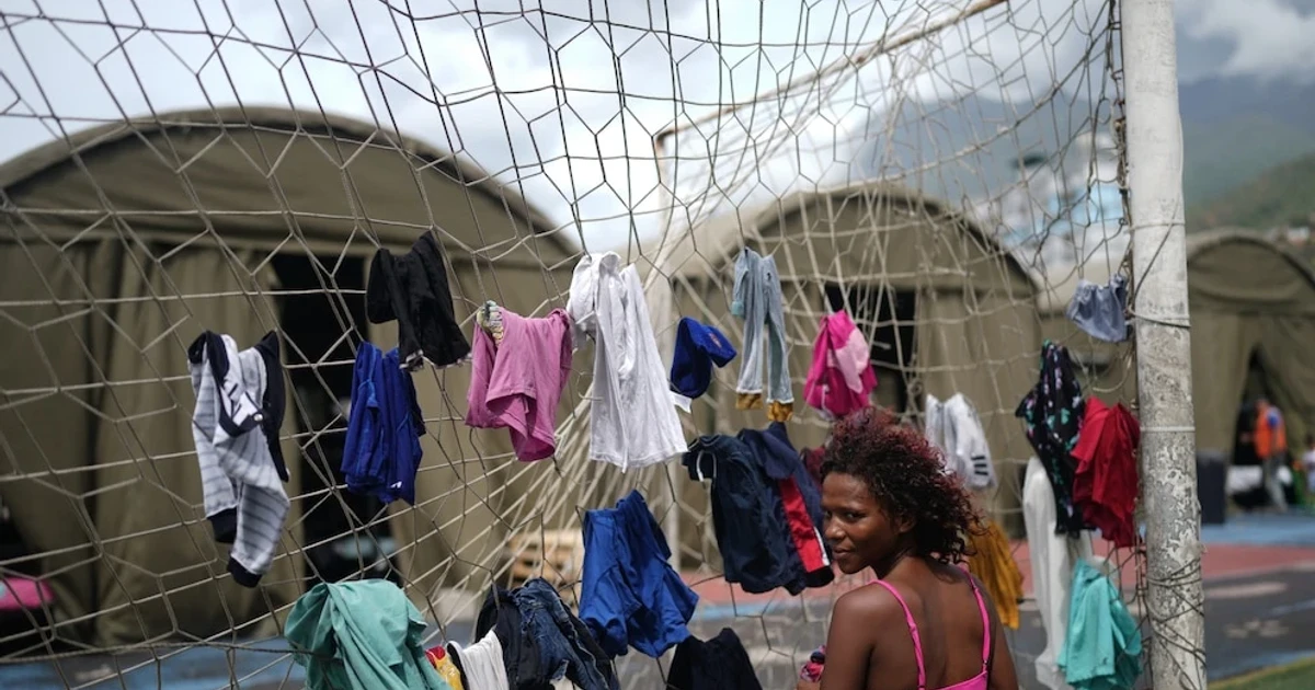 Venezuela quake survivors face illness, sanitation shortages as aid expands
