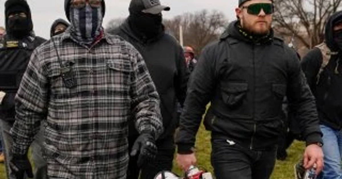 Judge dismisses Proud Boys Jan. 6 case after DOJ request