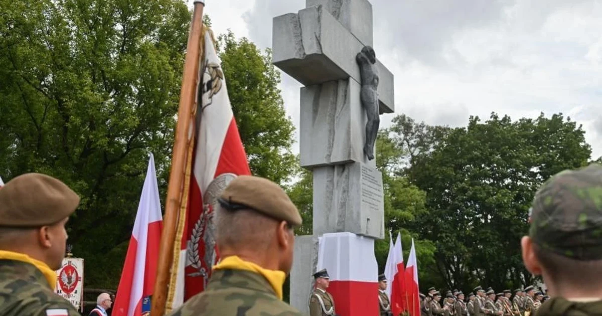 Poland unveils Warsaw Wall of Remembrance for Volhynia victims