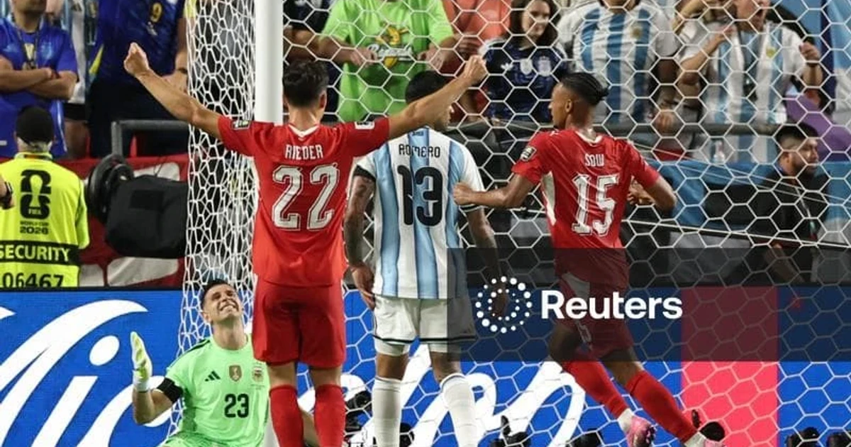 Ndoye levels for Switzerland against Argentina in World Cup quarterfinal