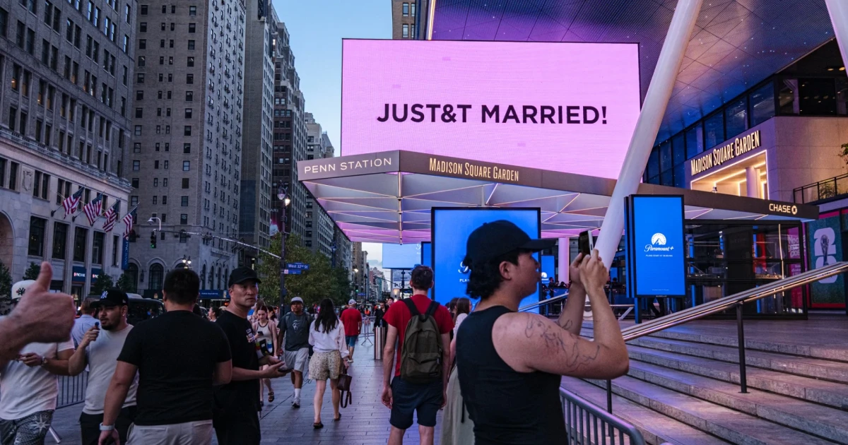 Taylor Swift's secret wedding becomes a fan spectacle outside Madison Square Garden