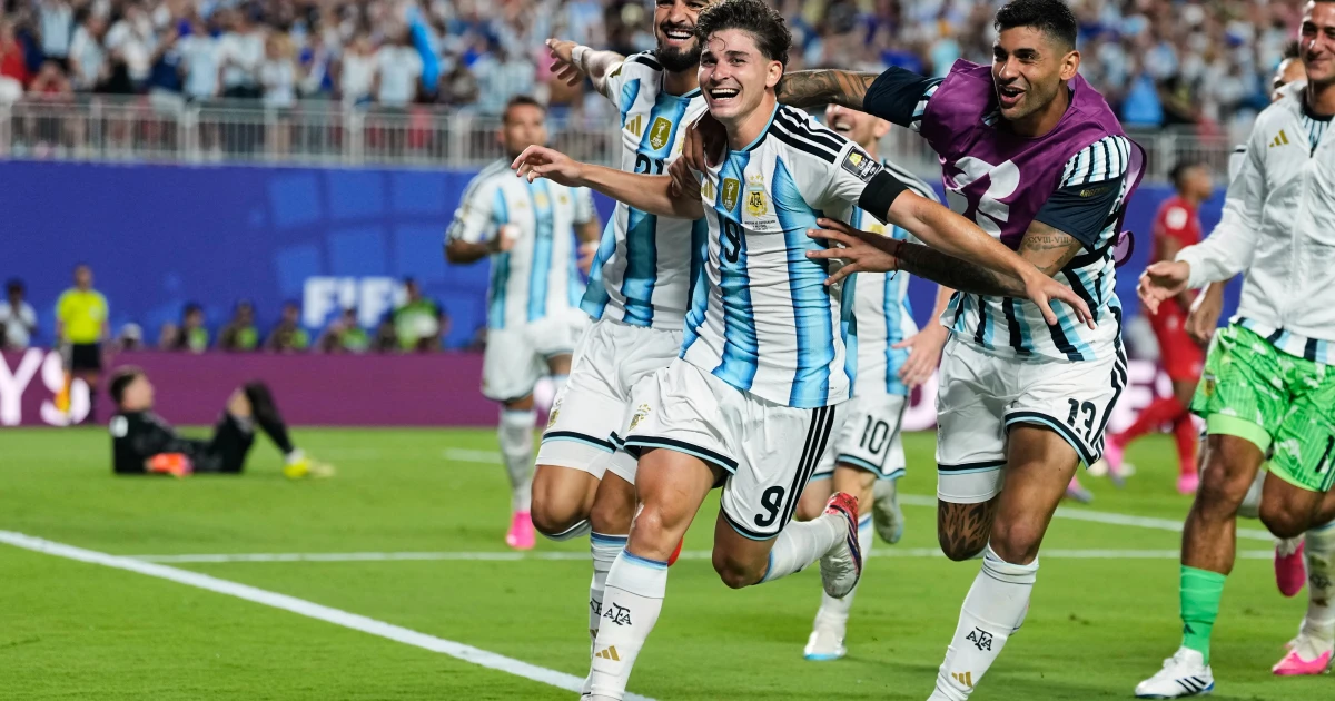 Argentina beats Switzerland in extra time to reach World Cup semifinals