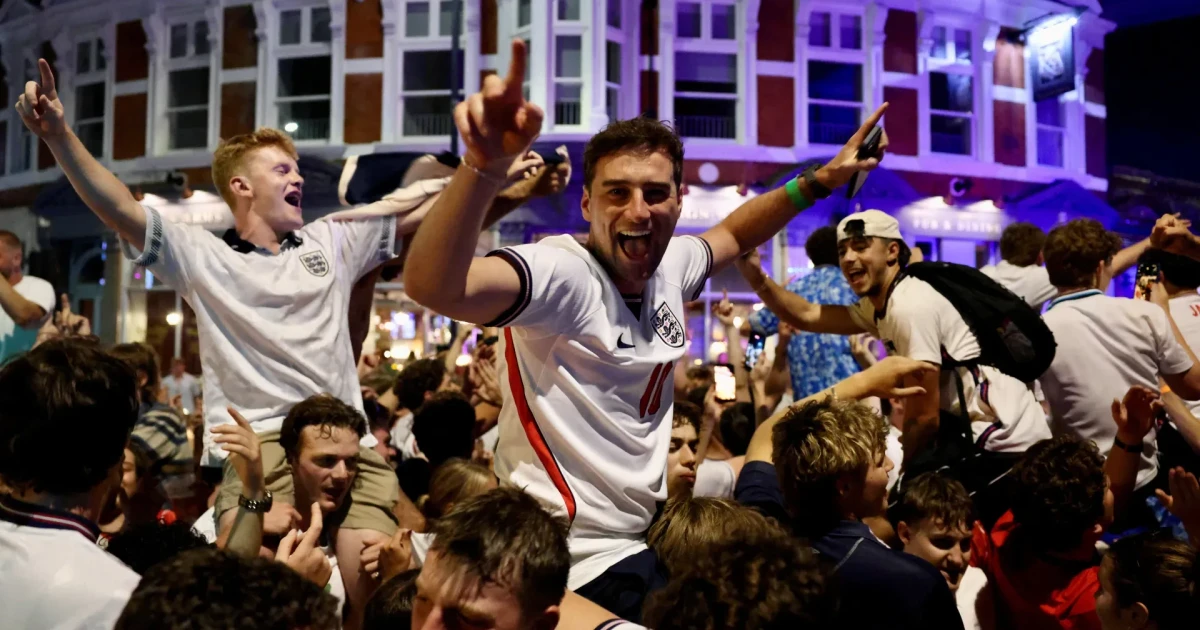 England fans flood London after Bellingham sends team into semi-finals