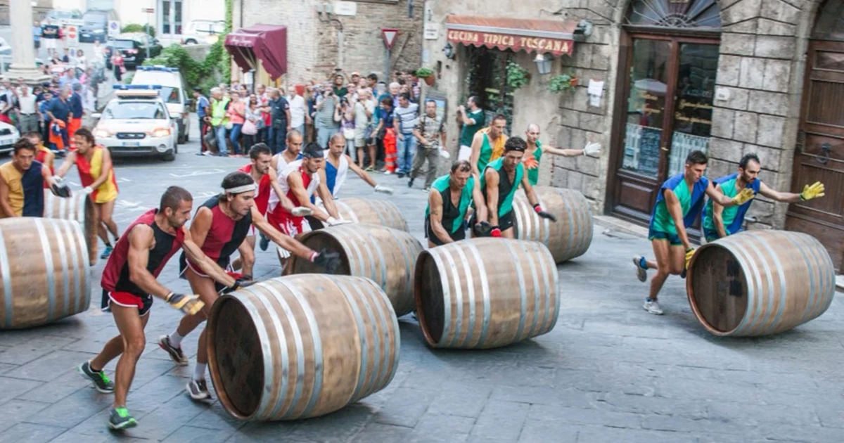 Montepulciano prepares for grueling uphill wine barrel race