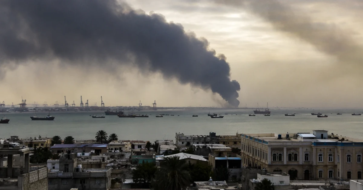 Explosions reported near Bandar Abbas and Qeshm Island in Iran