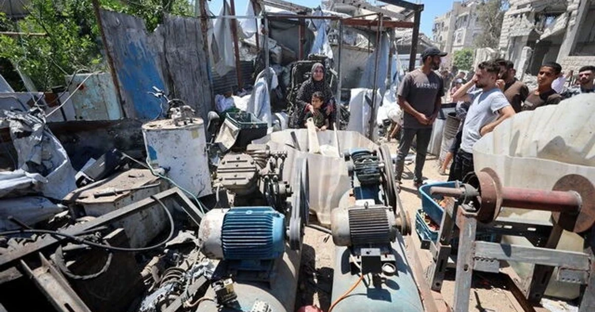 Israeli strikes kill six in Gaza as ceasefire talks continue
