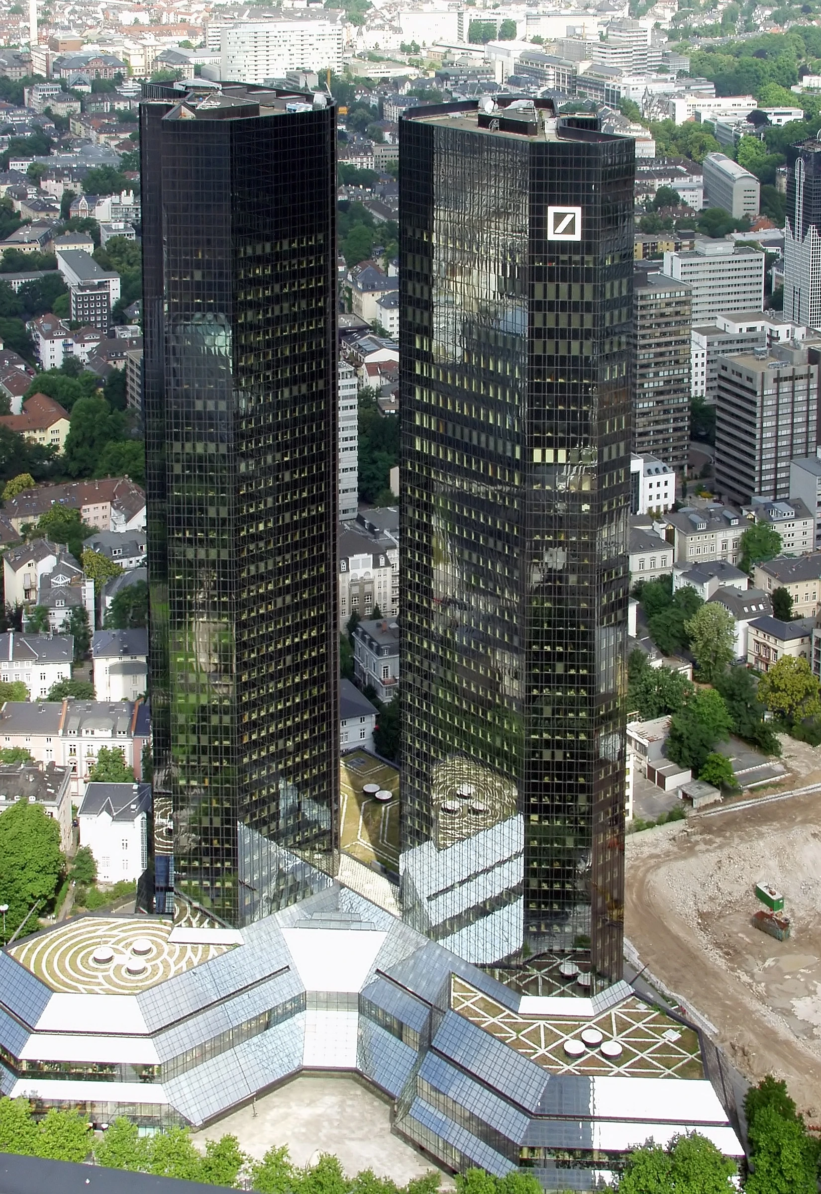 Deutsche Bank Aktiengesellschaft — Wikimedia Commons