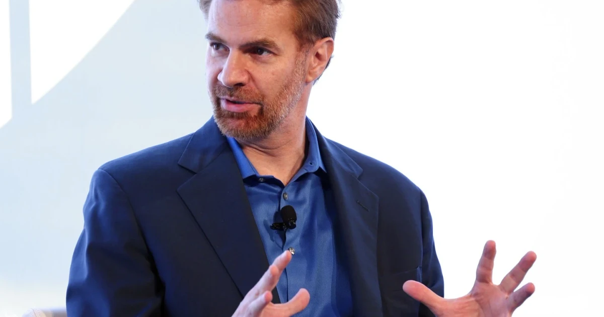Researchers warn AI could disrupt jobs faster than society can adapt