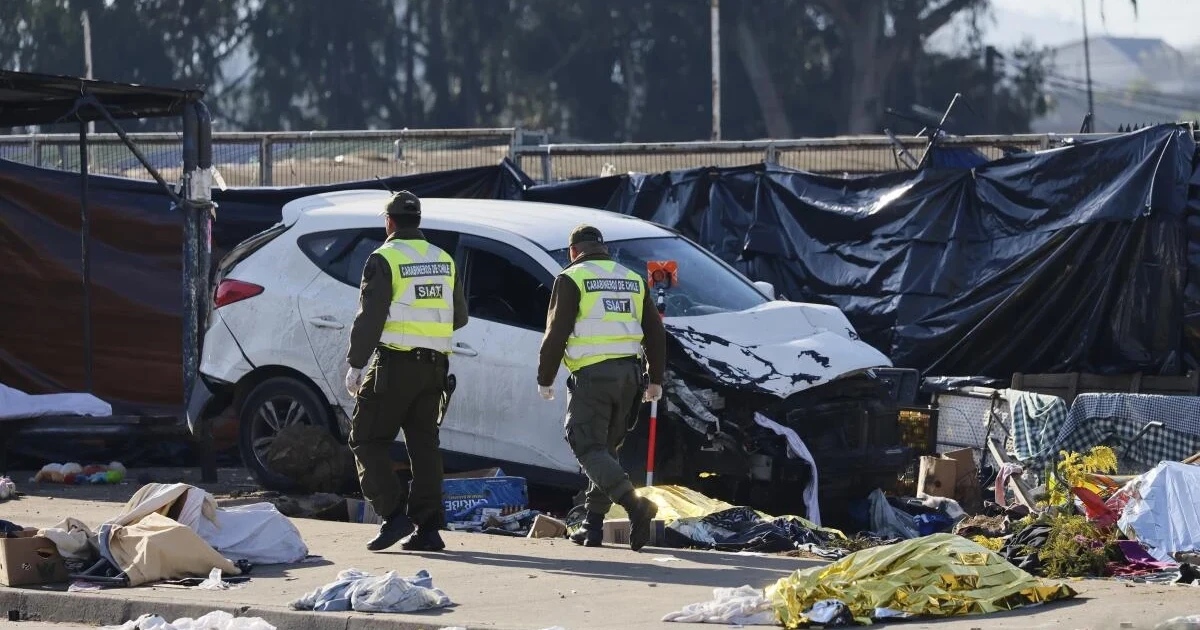 Six dead after off-duty Chilean navy member crashes into market