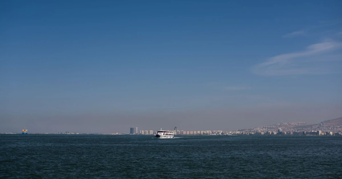 Trump floats tolls for Strait of Hormuz despite U.S. objections