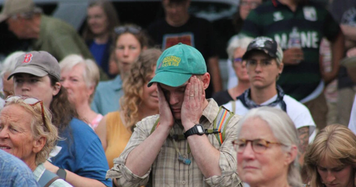 Protests erupt in Maine after ICE fatally shoots Colombian man