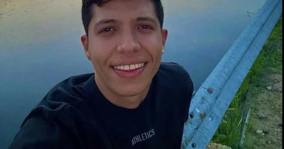 Protests erupt in Maine after ICE agent fatally shoots Colombian man