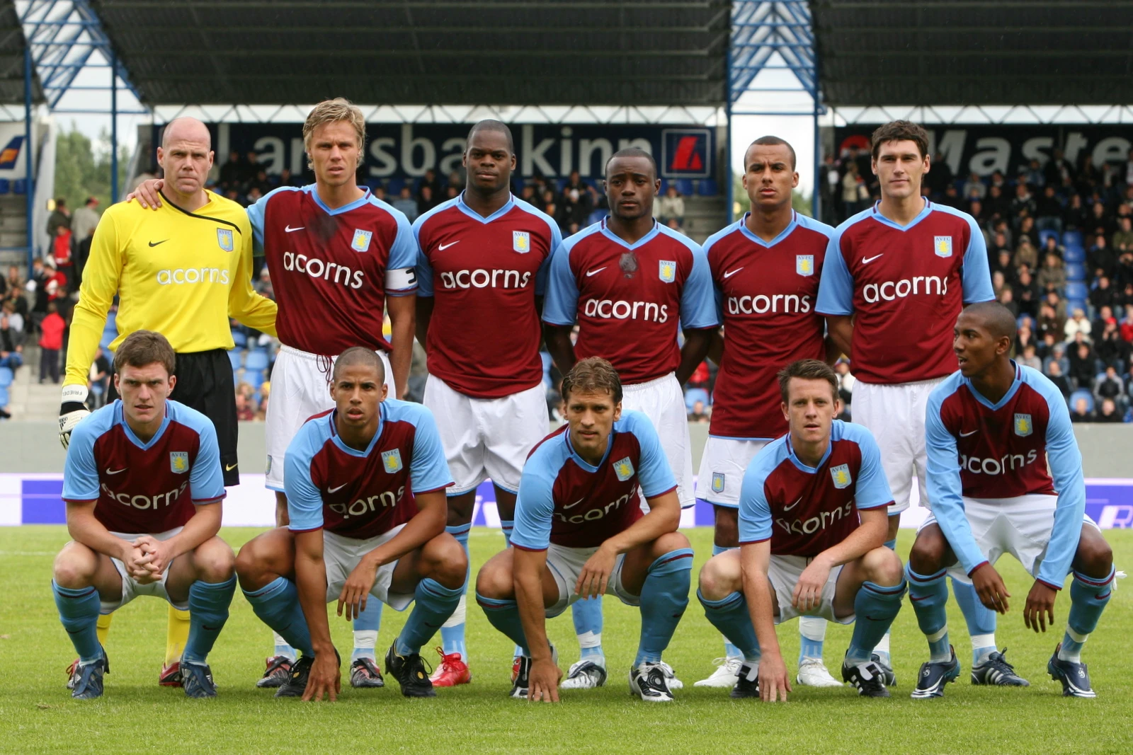 Aston Villa — Wikimedia Commons