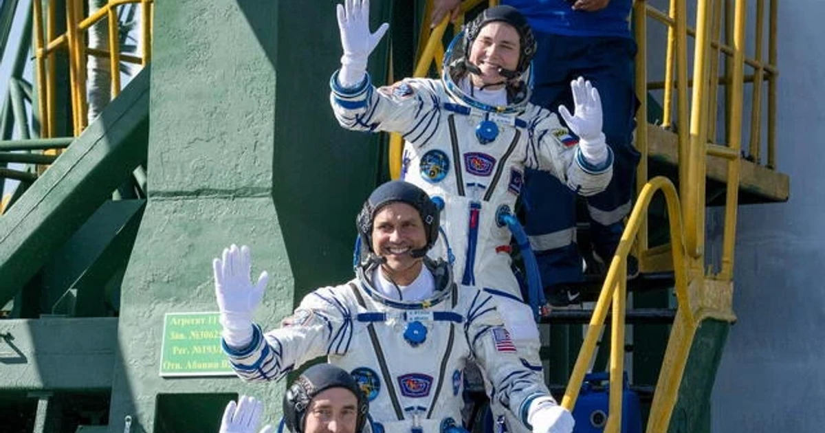 U.S.-Russian crew docks at International Space Station after Baikonur launch