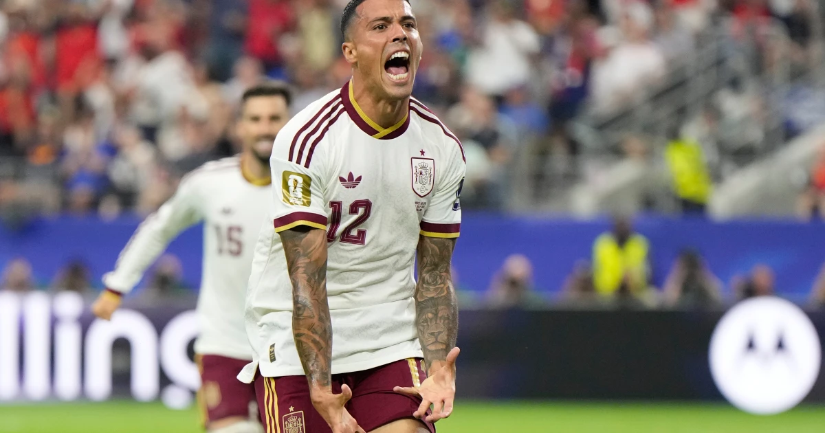 Spain beat France 2-0 to reach first World Cup final since 2010