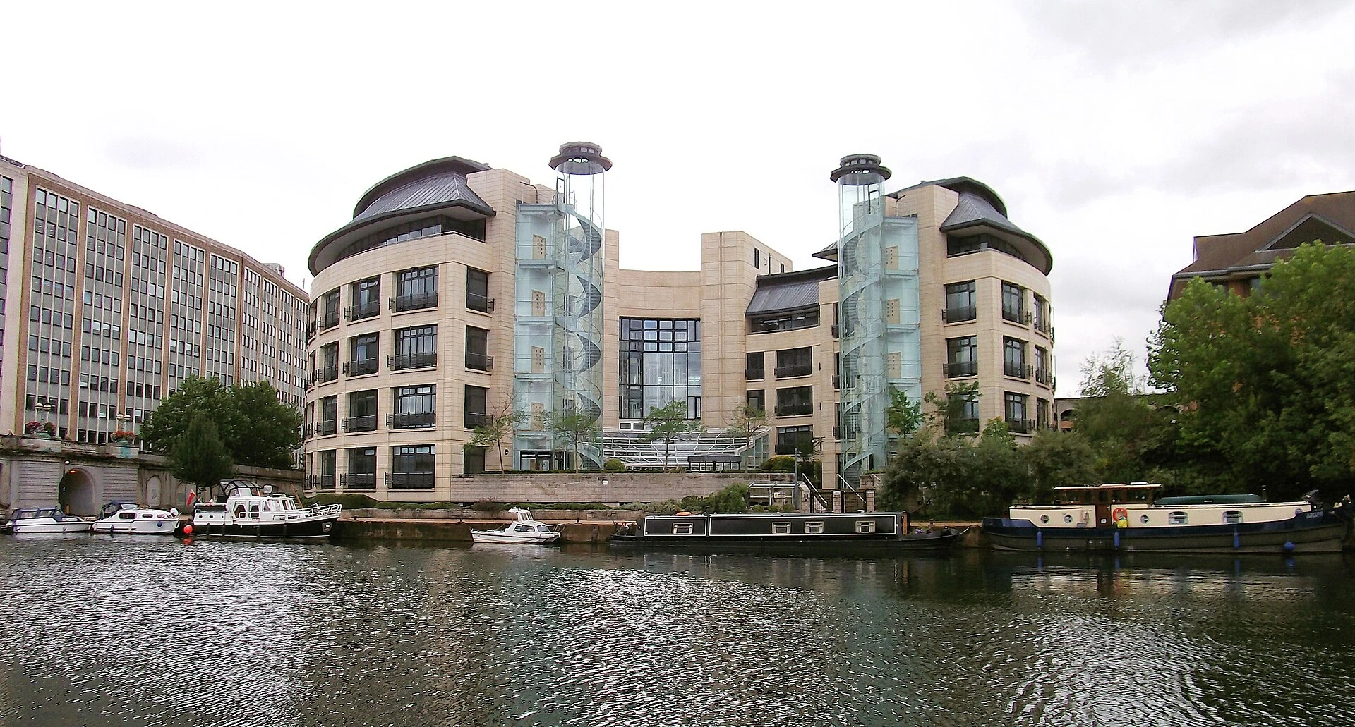 Thames Water — Wikimedia Commons