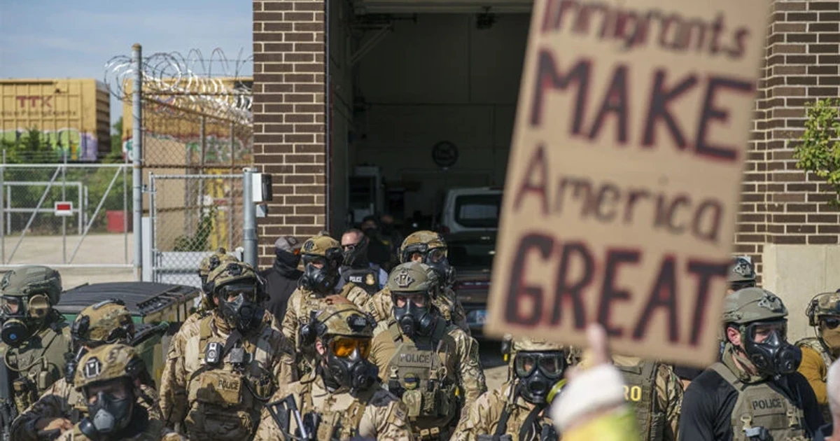 ACLU report says ICE force became routine in immigration raids