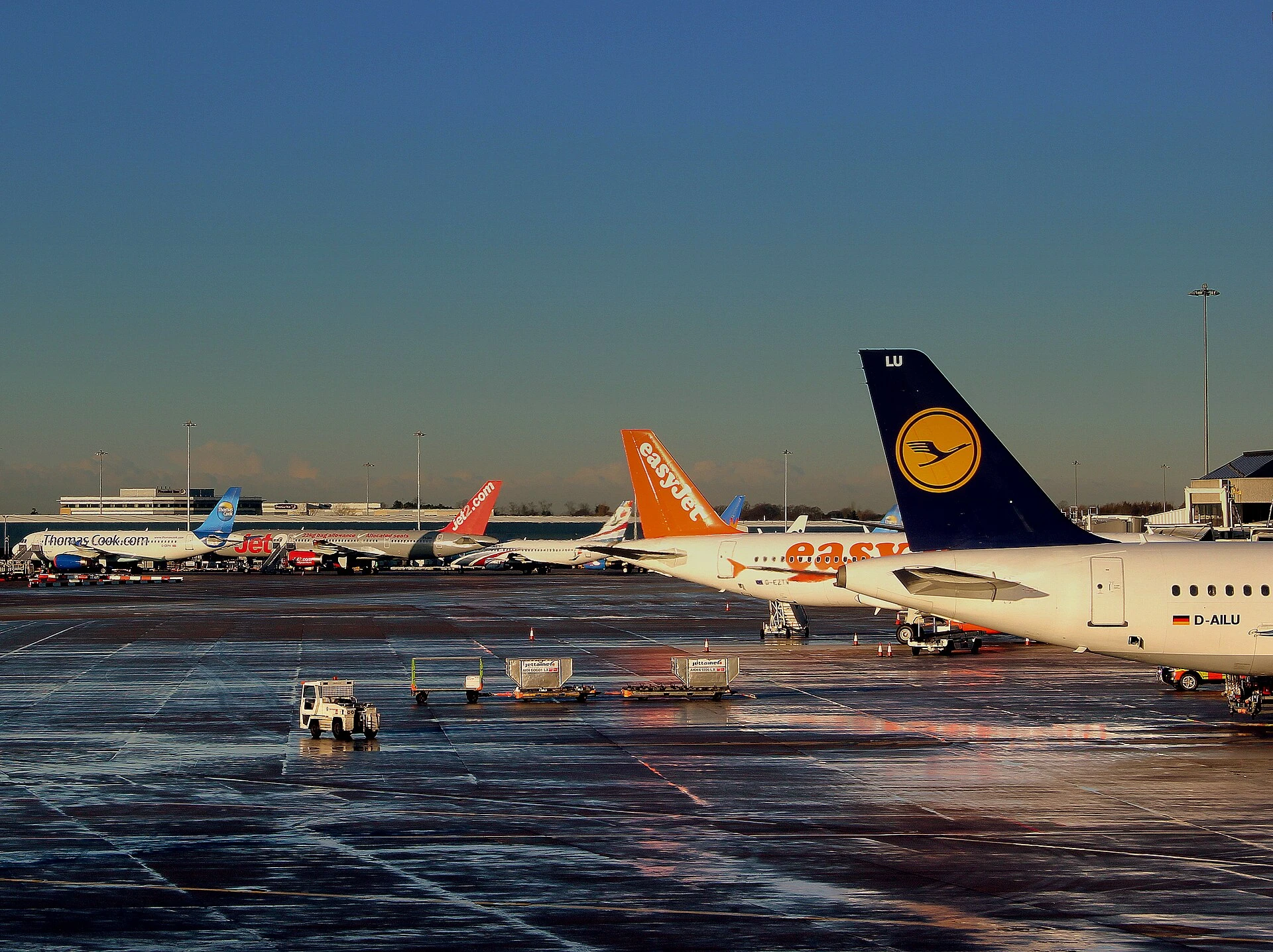 Lufthansa — Wikimedia Commons