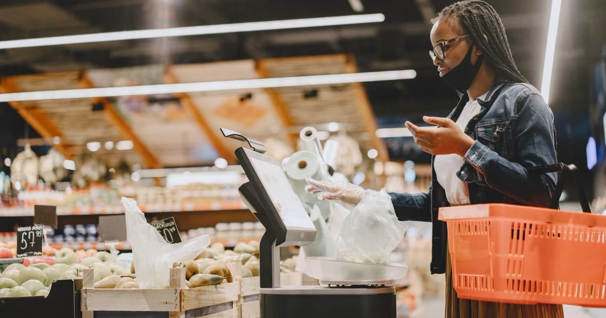 U.S. retail sales rise 0.2% in June as consumers stay cautious