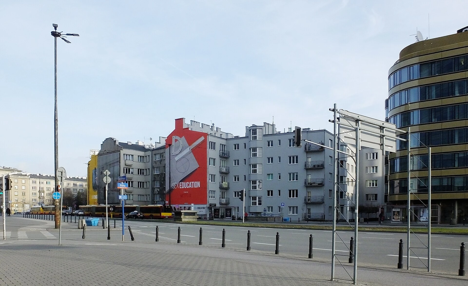 Netflix — Wikimedia Commons