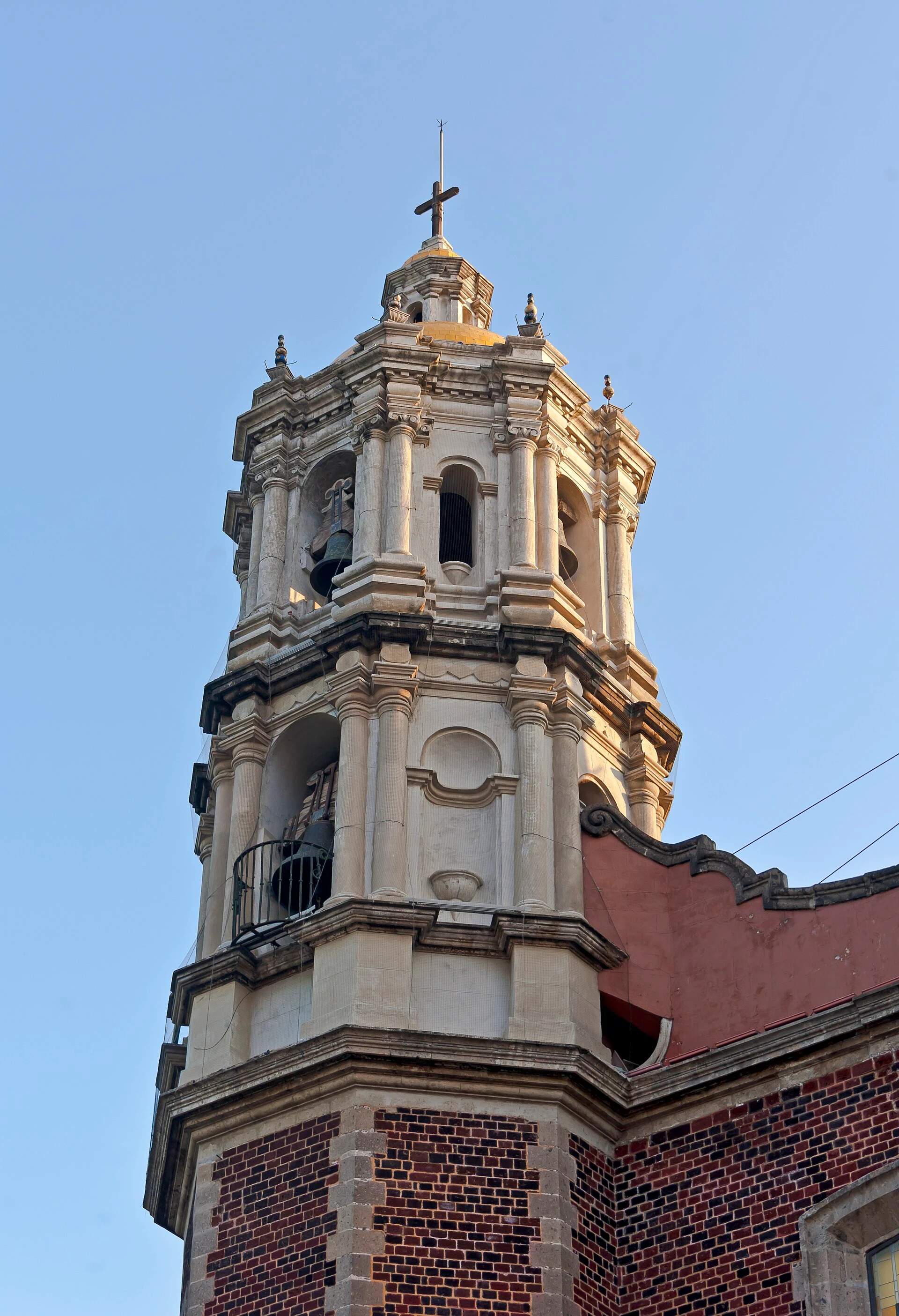 Basilica of Our Lady of Guadalupe — Wikimedia Commons