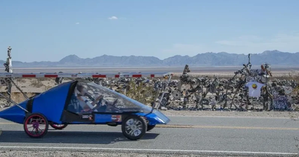 Texas high school teams race solar cars across 630 miles
