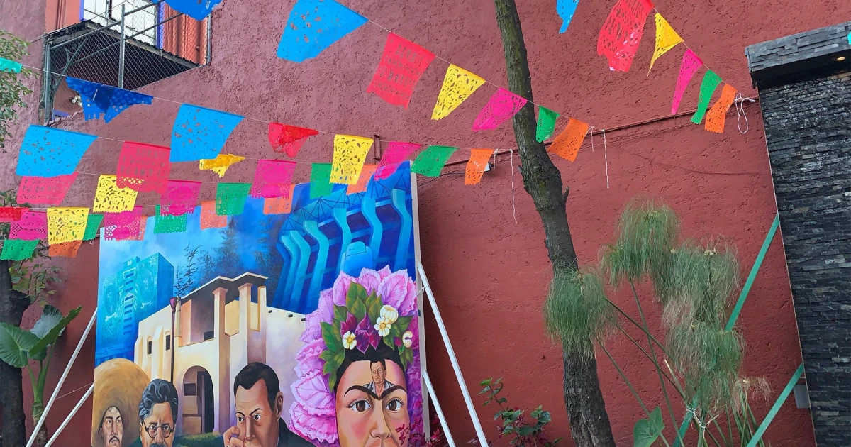 Frida Kahlo exhibition nears final days before Europe tour