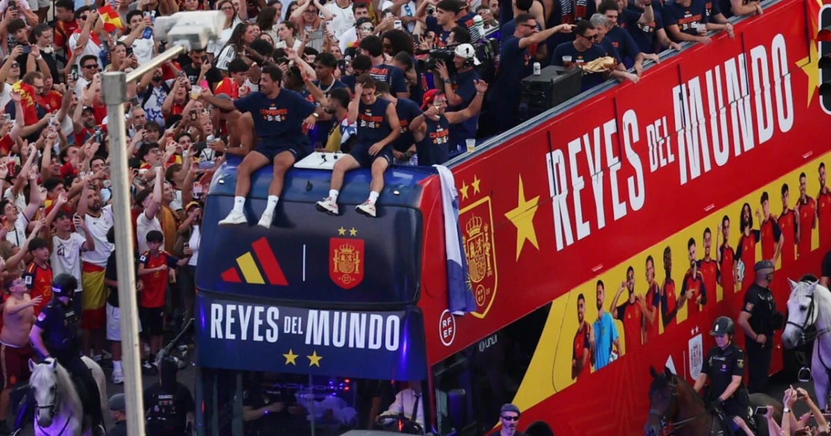 Spain returns home to hero's welcome after World Cup triumph