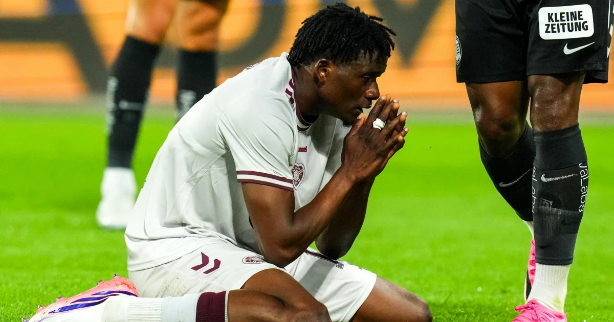 Hearts devastated as Celtic snatch Scottish Premiership title on final day