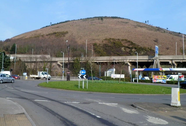 M4 motorway — Wikimedia Commons